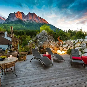 Bayern - Adults Only - Mit Zugspitzblick - Eibsee-naehe - Wellnessbereich - Naturpool Im Sommer Deutschland